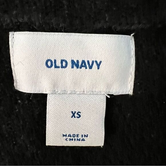 Old Navy Black Cropped Cardigan Sweater size XS - Picture 6 of 7